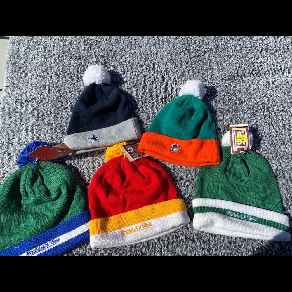 Mitchell & Ness Beanies